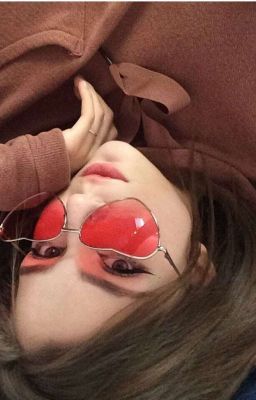 Из розового пластика 