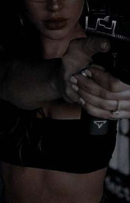 Киллерша {Jaden Hoslerr and Gloria Evans}