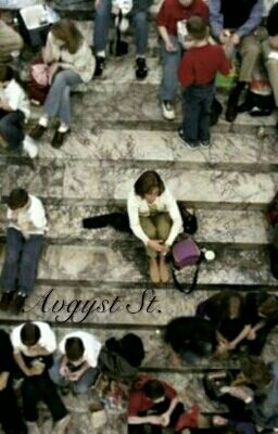 Одна среди толпы