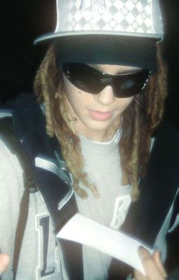 She's a crazy baby/Том Каулитц