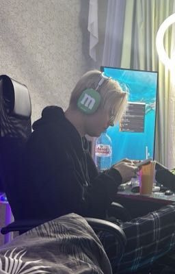 ~~Чувствую запах твой~•~[фанфик т/и и Дрейк]