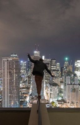 И мы не те, кем хотим казаться.