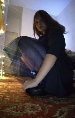 Да и мы не в сказке, чтобы надеется, что судьба их сведёт