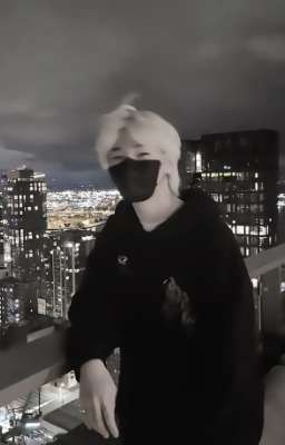 Он тот который бросил тебя а ты-та самая популярная-богатая во всей корее