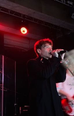 признай, ты думаешь обо мне||Глеб Викторов.