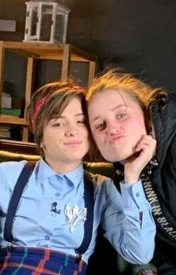 мы друзья...