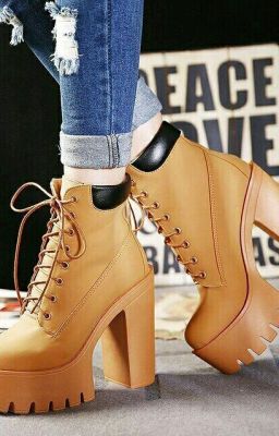 Лагерь И  Жизнь