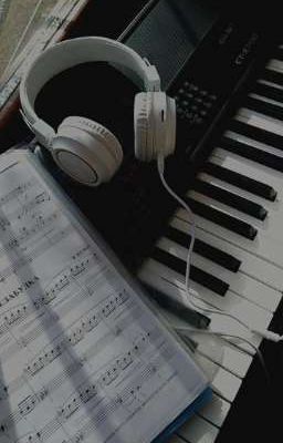 ::🎧:: - Музыка нас связала