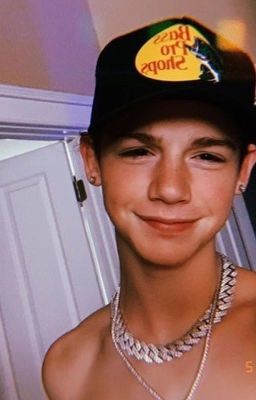 Доверься ему.....❤️Payton Moormaier🌷 [ЗАКОНЧЕН]