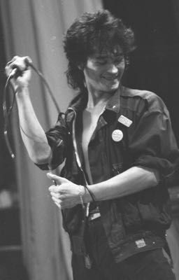 •Ммм восьмиклассница•//виктор Цой//