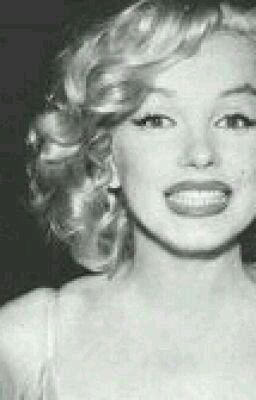 Мисс Шерли Холмс