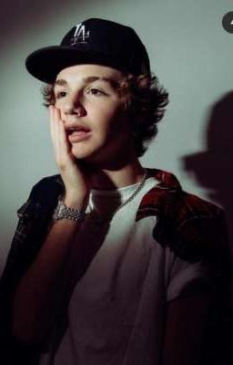 сводный братик