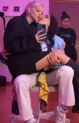 Юлька и Валентина Васильевна.... Завершён!