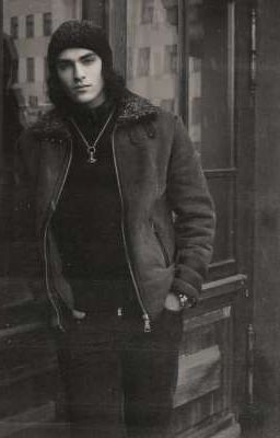 Кто я без тебя? /Олег Шепс. 