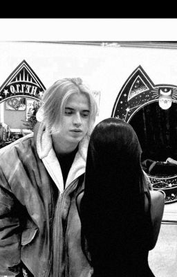 Связанные. || Макс Наткорн.