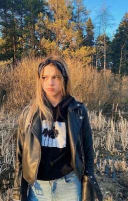 дочка прокурора 🖤