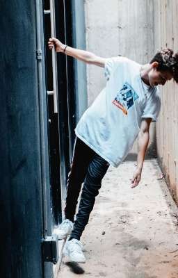 "Интернет дружба, или что то большее" 