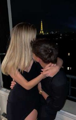 Париж начинается с неё 