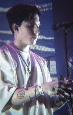 мзлф • Илья Коряков 