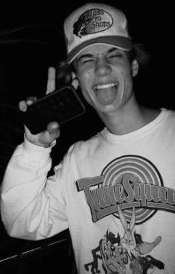 они долго искали друг друга и наконец-то нашли 