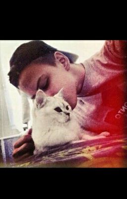 Малышка любит Дилера 