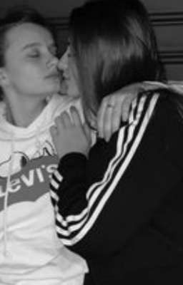 Ира И Лиза найдёныш