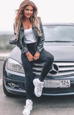 Крутая Вика