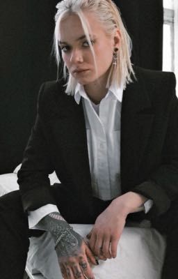 вишневая жевачка 