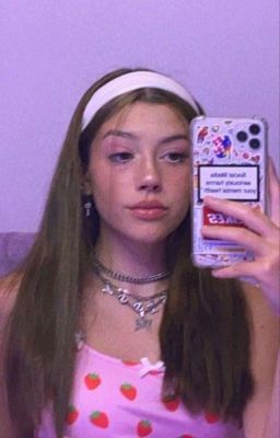 Простушка, или киллер?) ЗАВЕРШЕНО