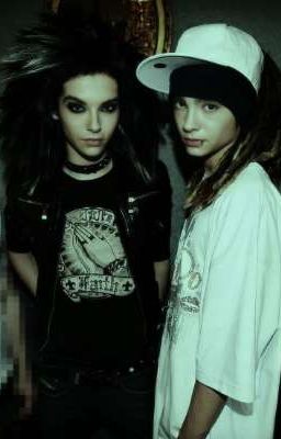 Новая сводная сестра Каулитцов. 