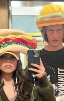 Уэнсдей и Ксавье 💗🙈