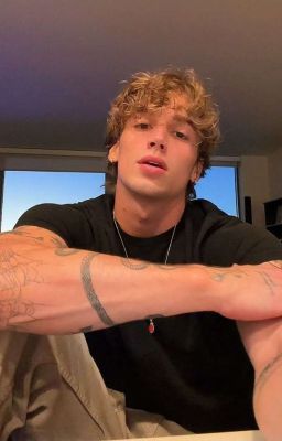 малышка Хакера