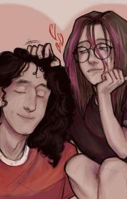 Загадочная новенькая