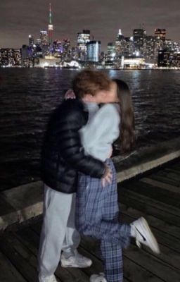 Взгляд цепляет очень метко...(завершён)