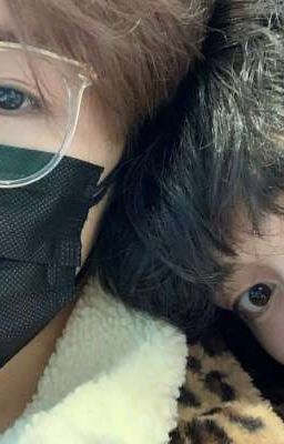 Его карие глаза.