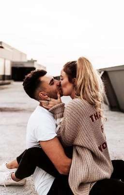 Твоя любовь тянет меня на дно