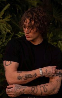 Ты знал,что ты ужасный человек? /V.H/