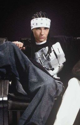 девочка по любившая монстра