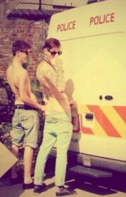 Посмотри в камеру.