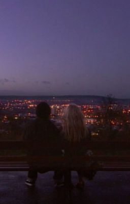 под дверью твоей квартиры.