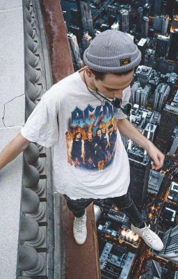 жизнь после переломного момента..🥀