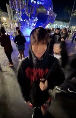 Любовь или.....?)