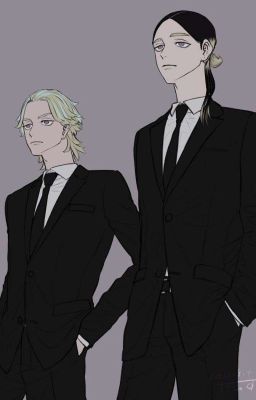 Я его дочка,а не девушка!