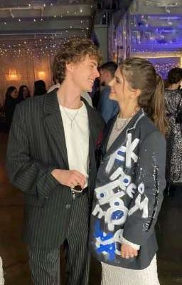 бедные смеются богатые плачут....