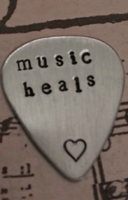 жизнь гитаристки.