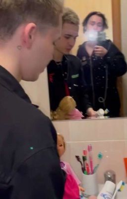 ~•я думал мы враги и будем ими•~