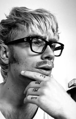 "𝒲𝐻𝒜𝒯 𝒜𝑅𝐸 𝒲𝐸 𝒫𝐿𝒜𝒴𝐼𝒩𝒢 𝒜𝒯, 𝑀𝑅.𝒦𝐿𝐸𝐼𝒩?"