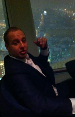 Под запертым небом (олигархат 3)