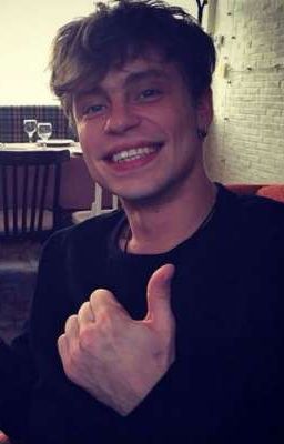 её глаза сверкали