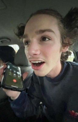 •влюбиться в диллера•